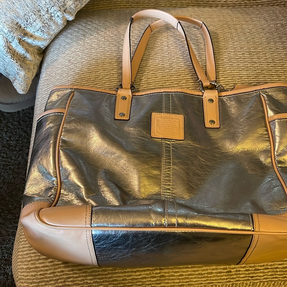 Coach tote